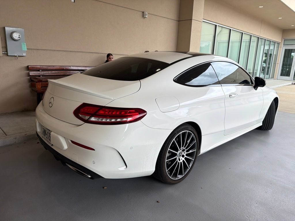 Used 2022 Mercedes-Benz C 300 Coupe image 2