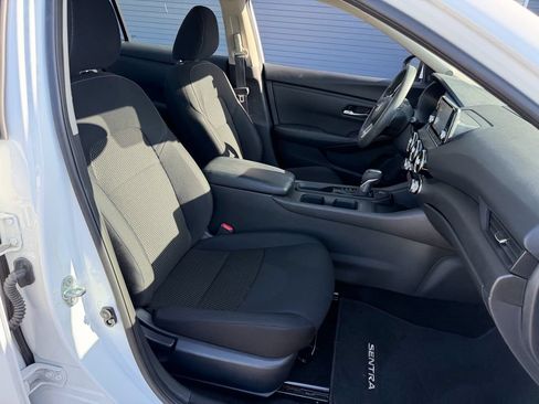 Certified 2023 Nissan Sentra S FWD image 18