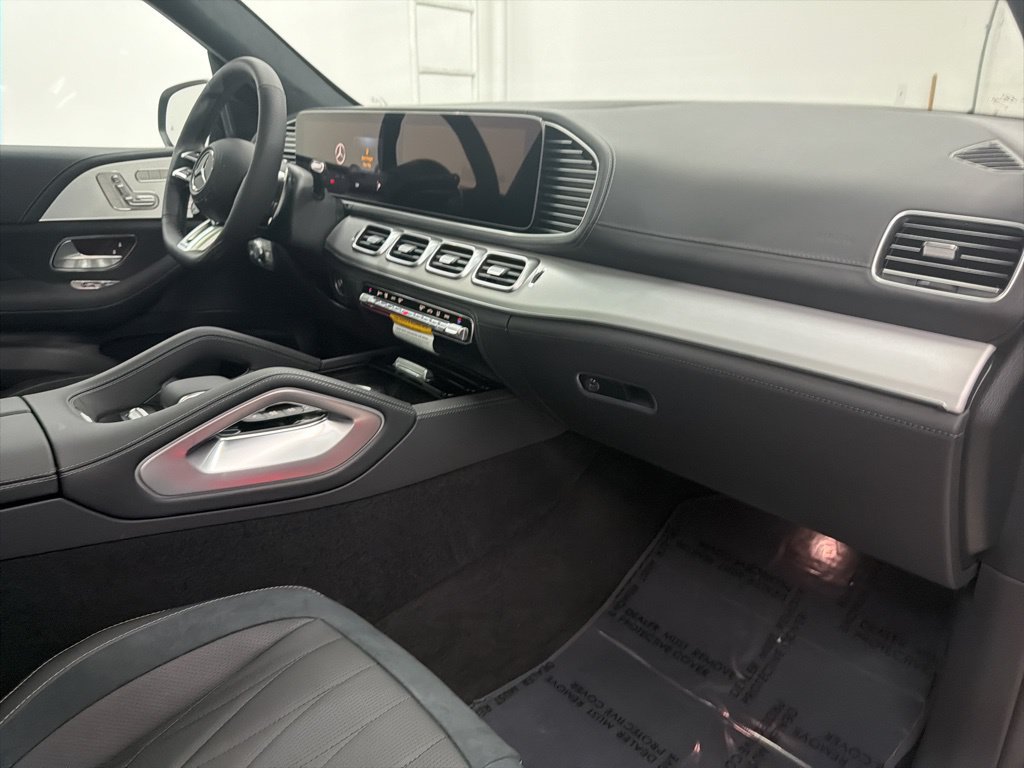 New 2026 Mercedes-Benz GLE 63 AMG S image 25