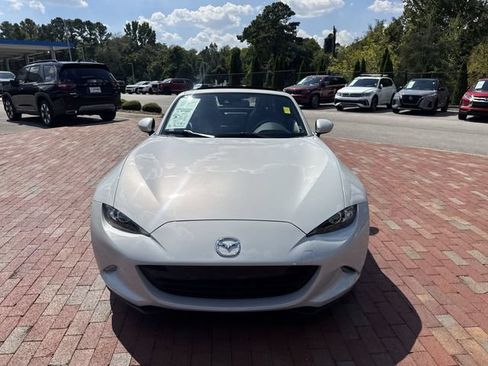 Used 2019 MAZDA MX-5 Miata RF Grand Touring w/ GT-S Package RWD image 31