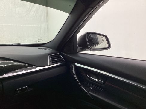 Used 2016 BMW 328i Sedan w/ Driver Assistance Package image 29