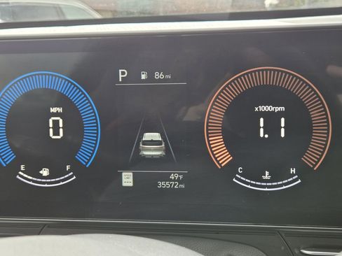 Used 2025 Hyundai Kona SEL image 10