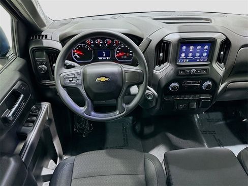Used 2024 Chevrolet Silverado 1500 Custom image 21