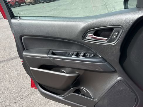 Used 2021 GMC Canyon AT4 w/ Driver Alert Package image 12