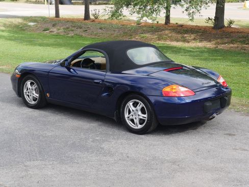 Used 2002 Porsche Boxster RWD image 10