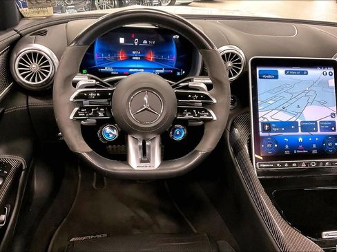 Certified 2022 Mercedes-Benz SL 63 AMG 4MATIC image 5