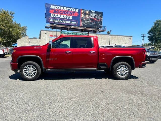 Used 2021 Chevrolet Silverado 2500 High Country AWD/4WD image 5