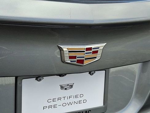 Used 2024 Cadillac XT4 Premium Luxury image 33