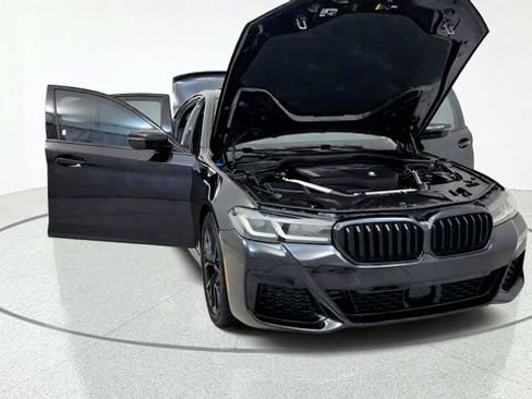 Used 2023 BMW 530i w/ M Sport Package RWD image 12