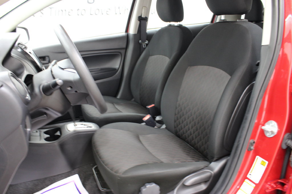 Used 2024 Mitsubishi Mirage ES FWD image 13