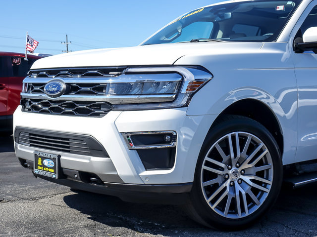Certified 2023 Ford Expedition Limited AWD/4WD image 2