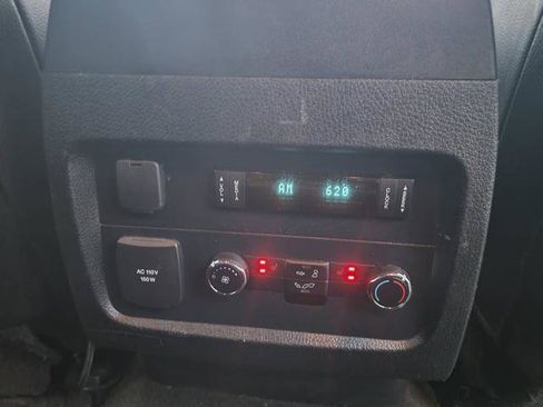 Used 2015 Ford Expedition EL Limited w/ Equipment Group 301A image 19