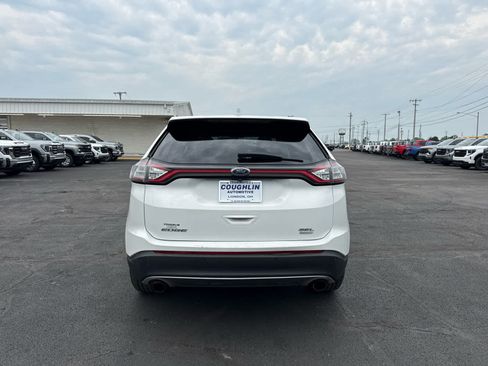 Used 2017 Ford Edge SEL w/ Equipment Group 201A FWD image 4