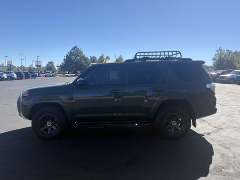 Used 2021 Toyota 4Runner Trail Special Edition AWD/4WD image 8