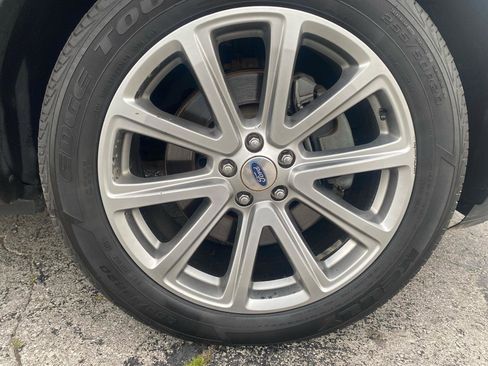 Used 2016 Ford Explorer Limited w/ Equipment Group 301A AWD/4WD image 4