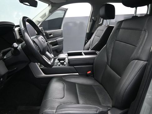 Used 2024 Toyota Tundra Limited w/ TRD Off-Road Package AWD/4WD image 9