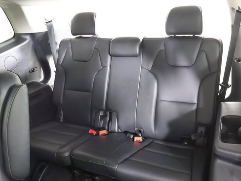 Used 2023 Kia Telluride S image 34