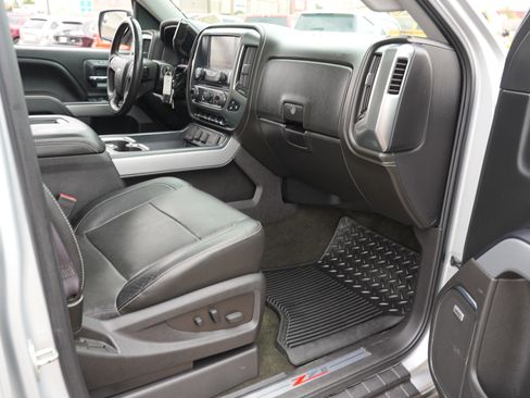 Used 2016 Chevrolet Silverado 1500 LTZ Z71 w/ LTZ Plus Package AWD/4WD image 27