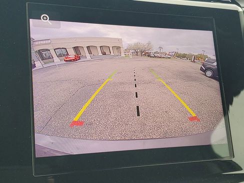 Used 2023 Jeep Grand Cherokee L Laredo image 17