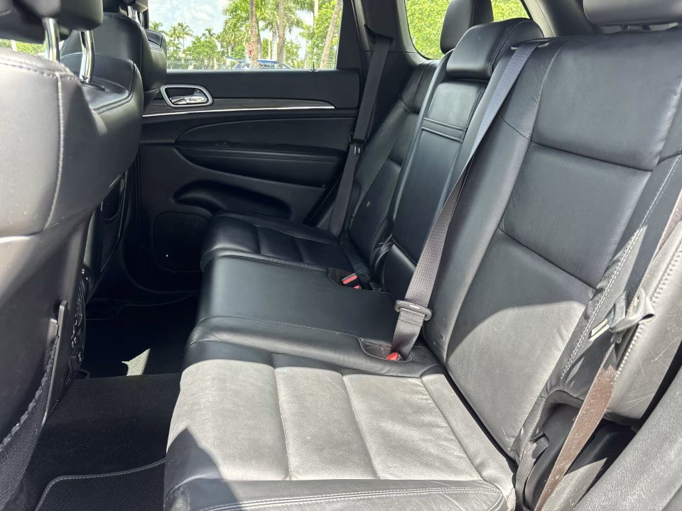 Used 2021 Jeep Grand Cherokee Limited RWD image 25