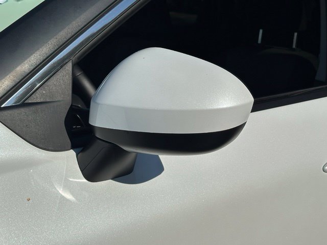 Certified 2025 Nissan Rogue SV AWD/4WD image 8