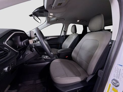 Used 2021 Ford Escape SE w/ Convenience Package FWD image 12