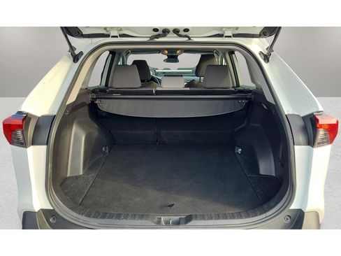 Used 2020 Toyota RAV4 XLE image 25