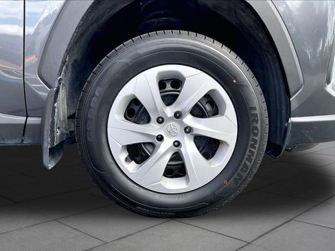 Used 2025 Toyota RAV4 LE FWD image 10