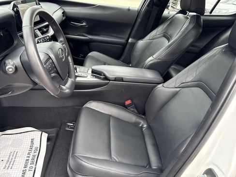 Used 2025 Lexus UX 300h AWD w/ Cold Area Package image 9