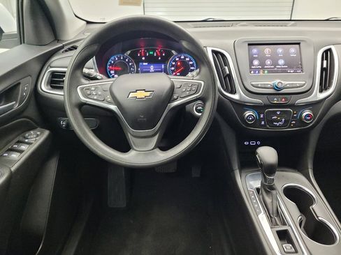 Used 2022 Chevrolet Equinox LT FWD image 22