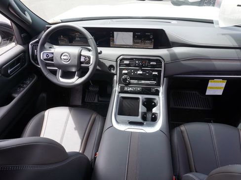 New 2025 Nissan Armada SL w/ Captain's Chari Seat Package image 12