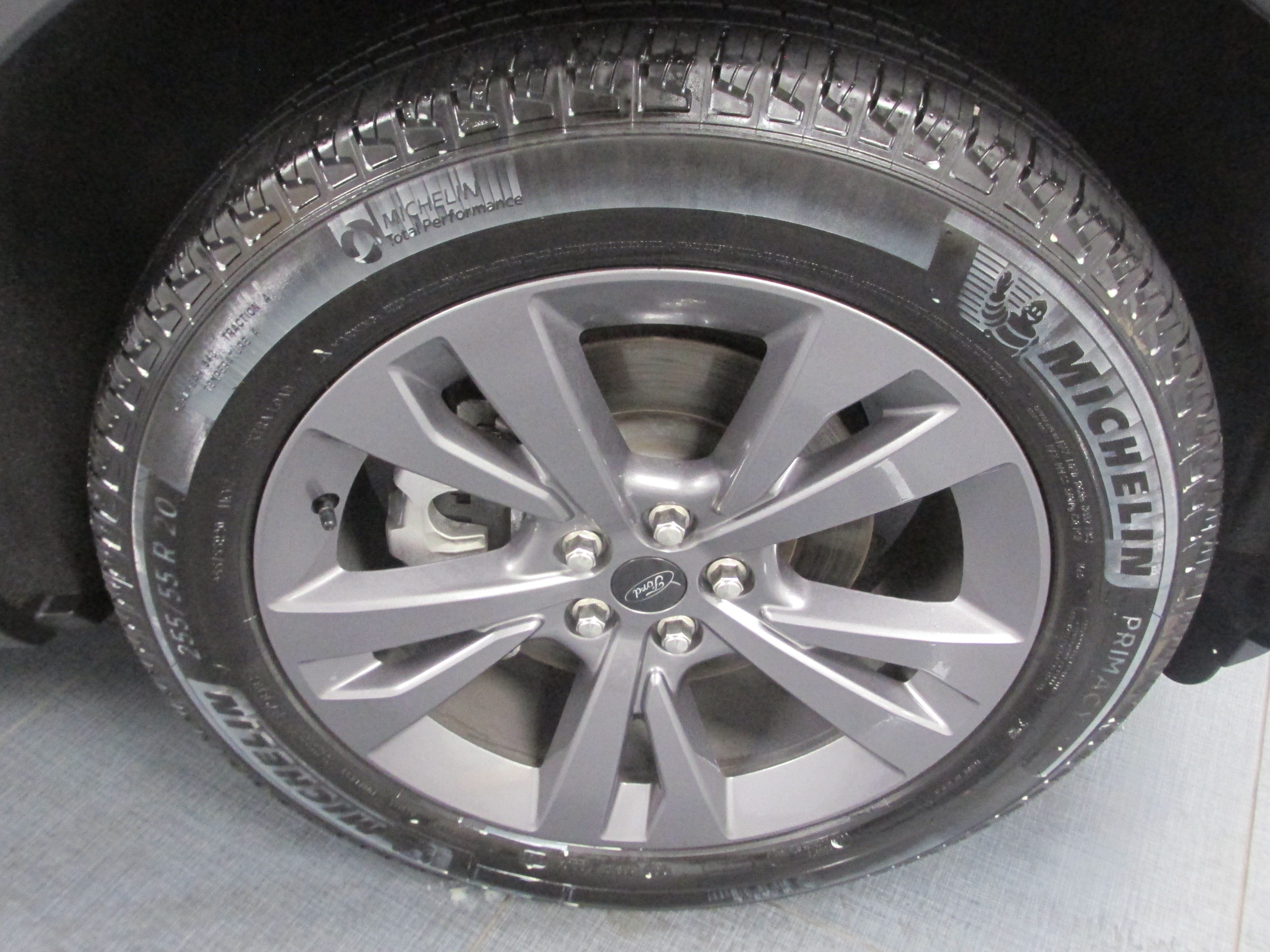 Used 2025 Ford Explorer Active w/ Active Comfort Package AWD/4WD image 15