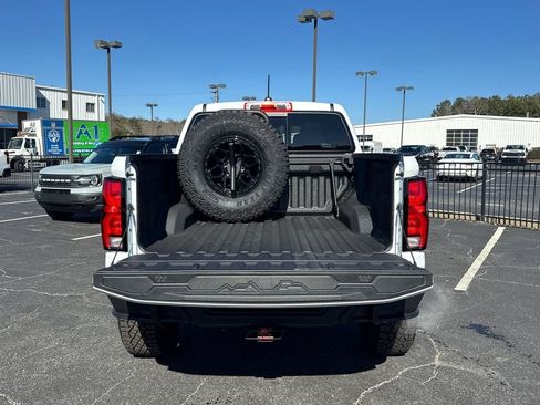 New 2026 Chevrolet Colorado ZR2 w/ ZR2 Bison Edition image 19