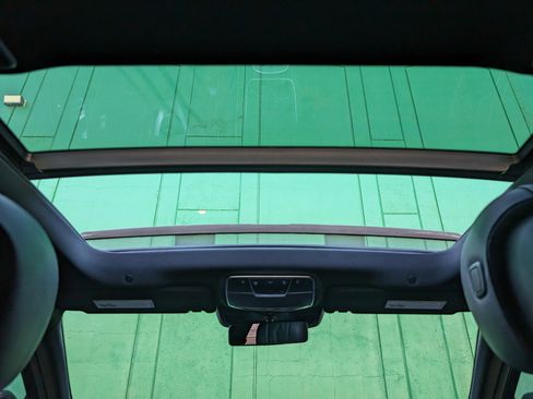 Used 2020 Mercedes-Benz S 450 Sedan image 31