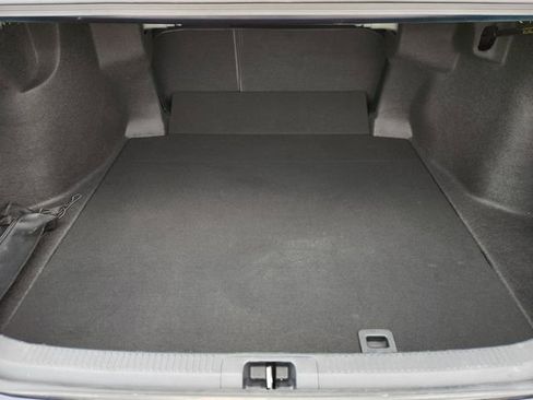 Used 2022 Toyota Camry SE image 26