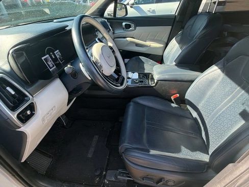 Used 2023 Kia Sorento SX Prestige AWD/4WD image 4