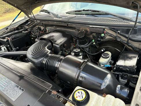 Used 2001 Ford F150 XLT image 73