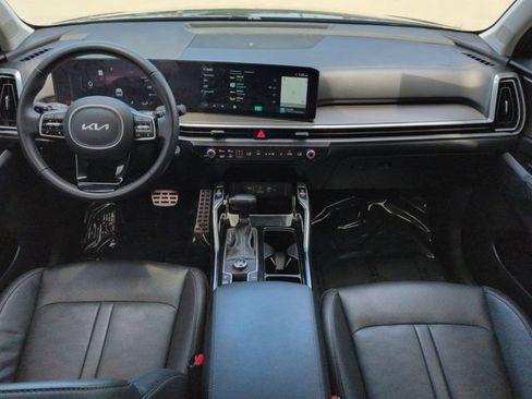 Used 2025 Kia Sorento SX FWD image 15