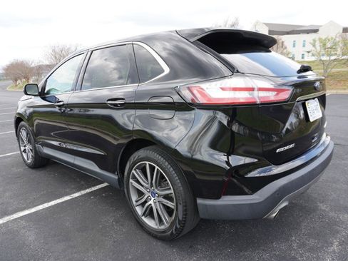 Used 2019 Ford Edge Titanium w/ Cold Weather Package image 7