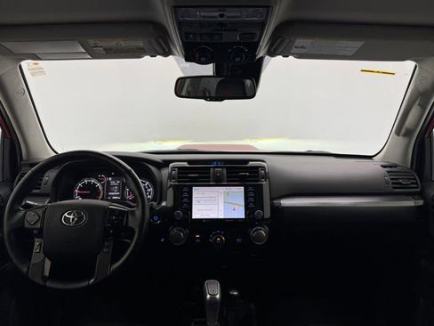 Used 2023 Toyota 4Runner TRD Off-Road Premium AWD/4WD image 6