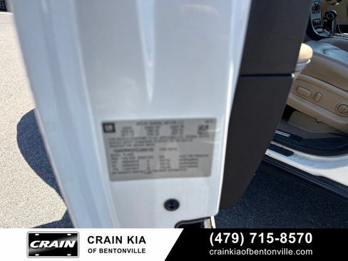 Used 2012 GMC Acadia SLT FWD image 24
