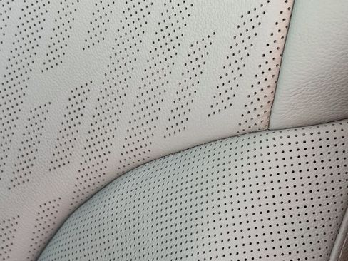 Used 2023 Genesis GV80 2.5T w/ Advanced Package image 23