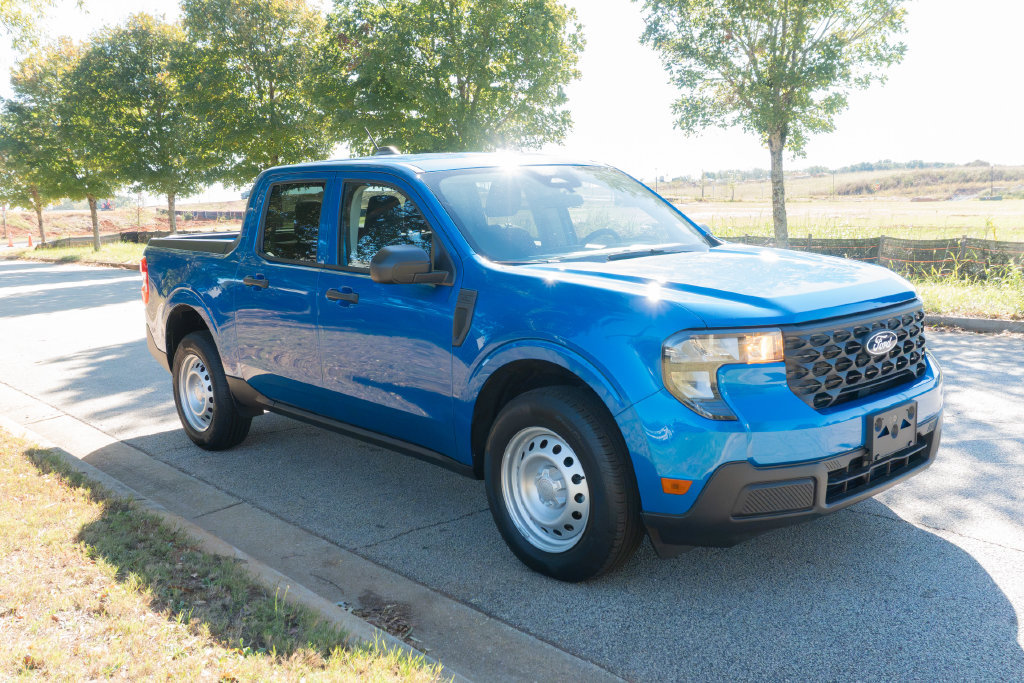 Used 2026 Ford Maverick XL FWD image 4