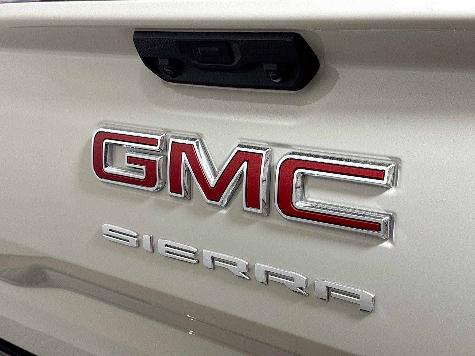 New 2026 GMC Sierra 1500 SLE w/ Preferred Package RWD image 18