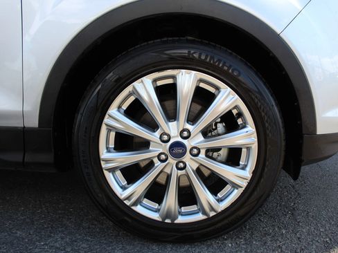 Used 2017 Ford Escape Titanium FWD image 12