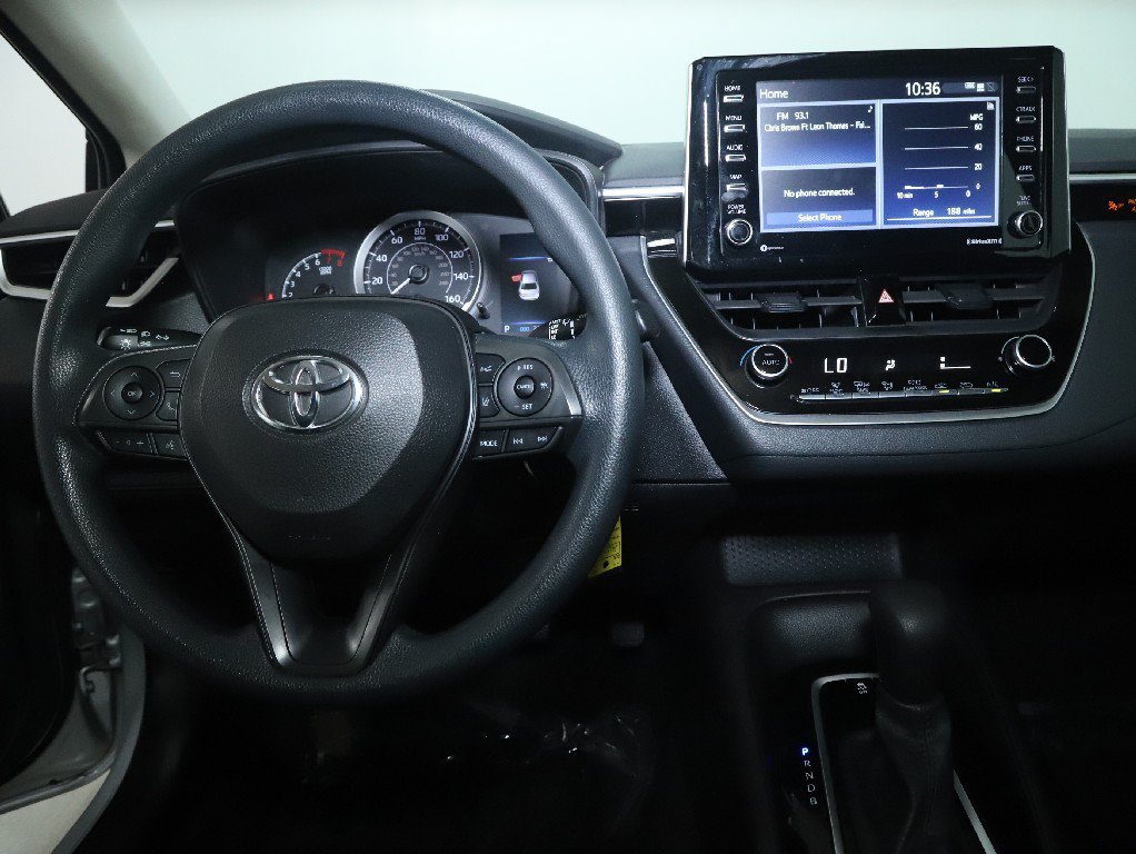 Used 2021 Toyota Corolla LE w/ Carpet Mat Package (TMS) FWD image 26