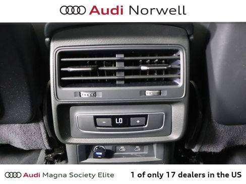 Used 2022 Audi Q7 3.0T Premium Plus w/ Premium Plus Package AWD/4WD image 26