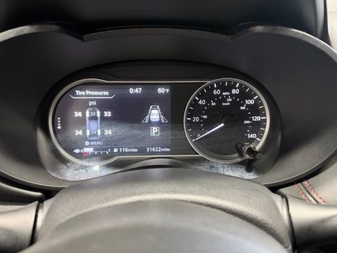 Used 2024 Nissan Versa SR FWD image 28