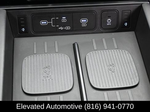 Used 2025 Hyundai Santa Fe Calligraphy AWD/4WD image 27