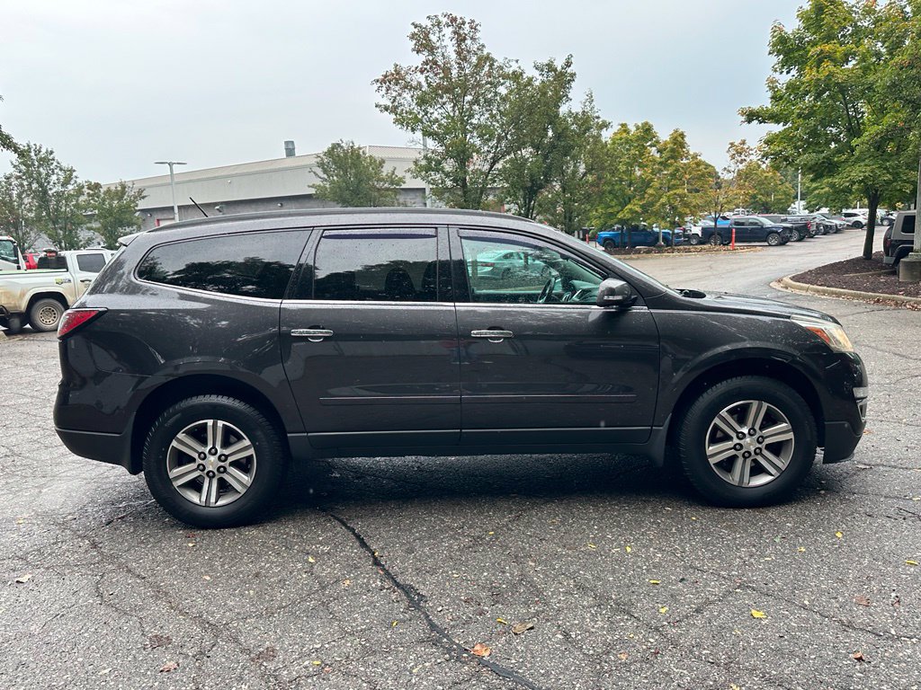 Used 2015 Chevrolet Traverse LT FWD image 6